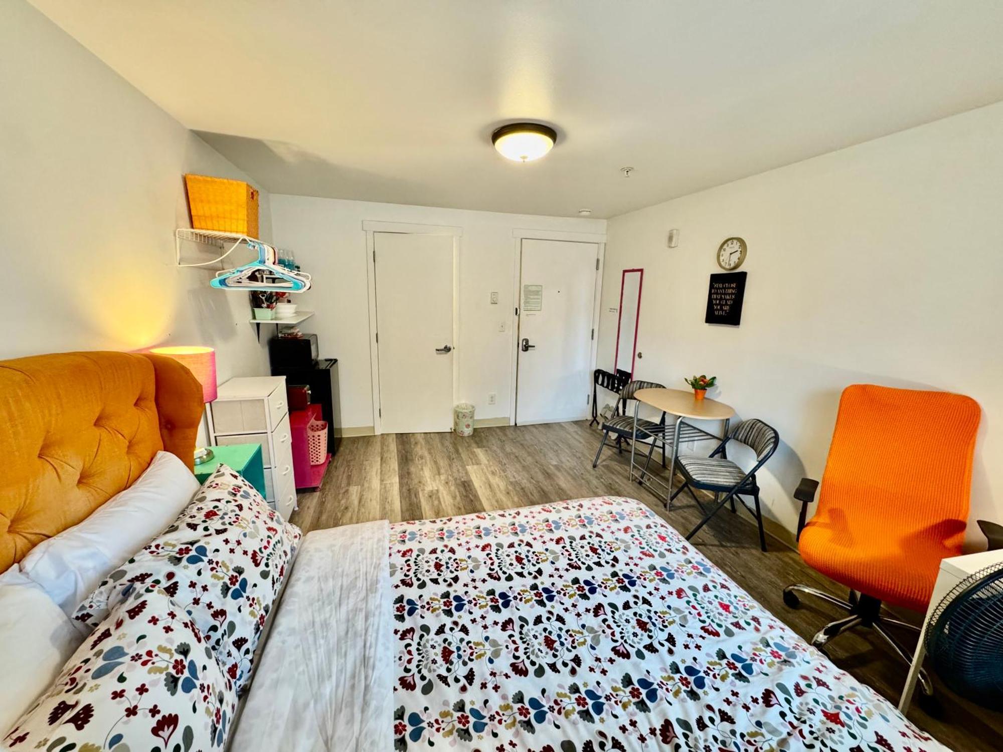 Micro Studio Apartment In University District- 10 Mins Walk To University Of Wa Seattle Ngoại thất bức ảnh